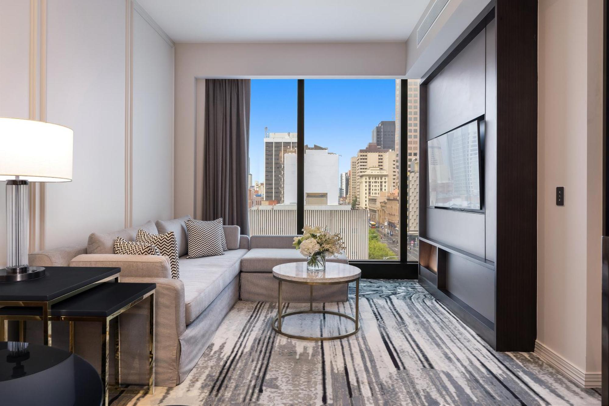 Отель Sofitel Аделаида Экстерьер фото Living room